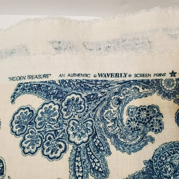 Waverly "Hidden Treasure" Blue and White Paisley Fabric 52x34 1.5Y Linen Cotton - Picture 3 of 7